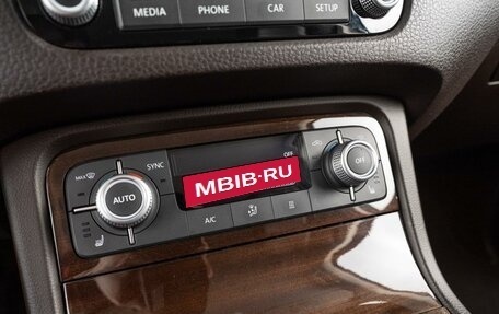 Volkswagen Touareg III, 2015 год, 2 529 000 рублей, 13 фотография