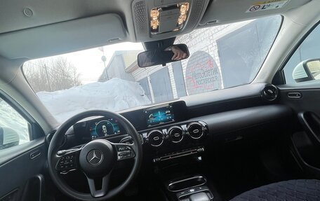 Mercedes-Benz A-Класс, 2018 год, 2 150 000 рублей, 7 фотография