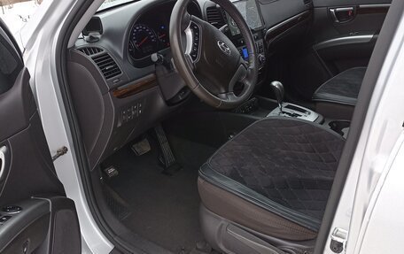 Hyundai Santa Fe III рестайлинг, 2012 год, 1 210 000 рублей, 2 фотография