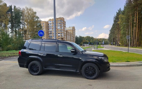 Toyota Land Cruiser 200, 2010 год, 3 799 000 рублей, 9 фотография