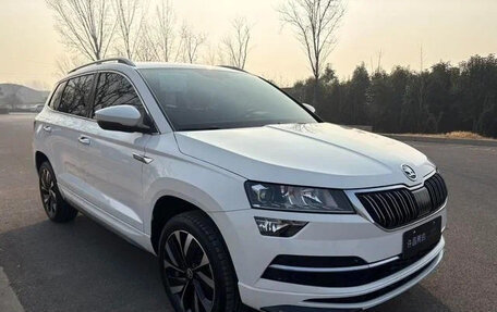 Skoda Karoq I, 2022 год, 1 756 003 рублей, 5 фотография