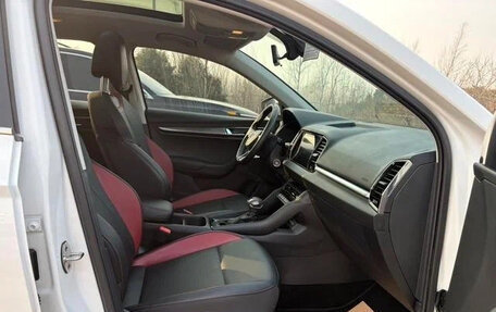 Skoda Karoq I, 2022 год, 1 756 003 рублей, 13 фотография