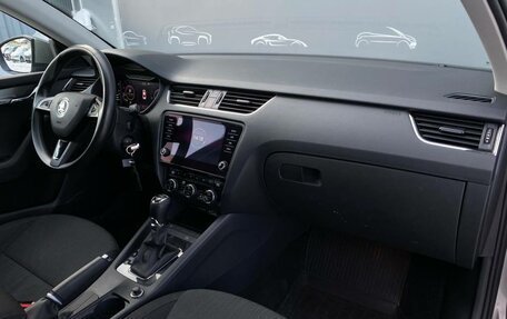 Skoda Octavia, 2019 год, 2 246 800 рублей, 8 фотография