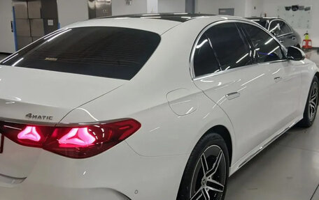 Mercedes-Benz E-Класс, 2025 год, 7 900 000 рублей, 4 фотография