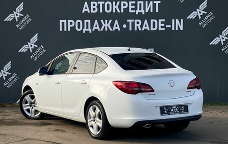 Opel Astra J, 2013 год, 915 000 рублей, 5 фотография