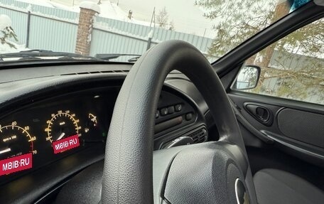 Chevrolet Niva I рестайлинг, 2017 год, 719 000 рублей, 7 фотография