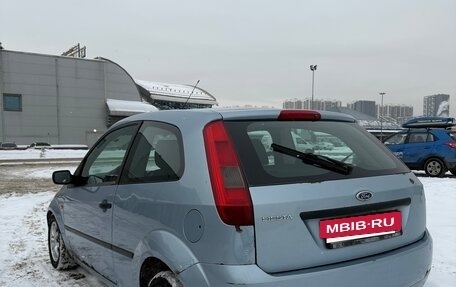 Ford Fiesta, 2005 год, 190 000 рублей, 4 фотография