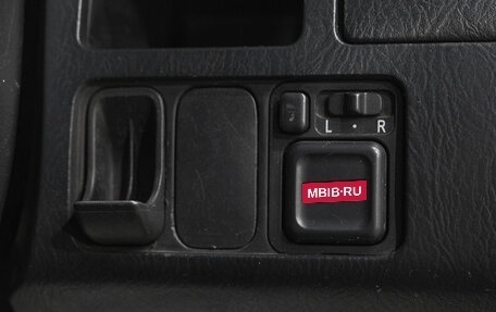 Honda Stream I рестайлинг, 2003 год, 579 000 рублей, 23 фотография