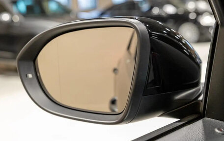 Volkswagen T-Roc I, 2022 год, 2 000 000 рублей, 35 фотография