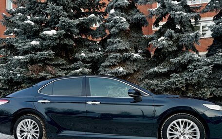 Toyota Camry, 2019 год, 3 590 000 рублей, 7 фотография