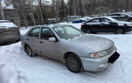 Nissan Pulsar IV, 2000 год, 130 000 рублей, 2 фотография