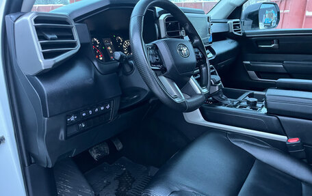 Toyota Tundra, 2023 год, 6 250 000 рублей, 8 фотография