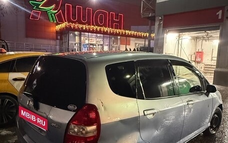 Honda Fit III, 2002 год, 220 000 рублей, 3 фотография