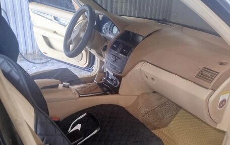 Mercedes-Benz C-Класс, 2008 год, 820 000 рублей, 4 фотография