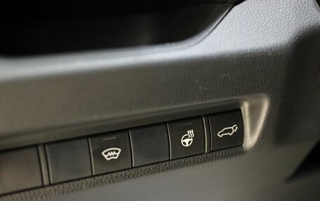 Toyota RAV4, 2019 год, 3 200 000 рублей, 15 фотография