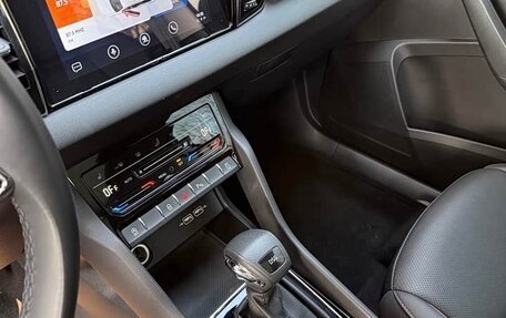 Skoda Karoq I, 2022 год, 2 435 000 рублей, 11 фотография