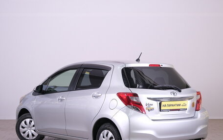 Toyota Vitz, 2014 год, 819 000 рублей, 4 фотография