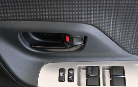 Toyota Vitz, 2014 год, 819 000 рублей, 8 фотография