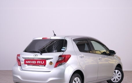 Toyota Vitz, 2014 год, 819 000 рублей, 6 фотография