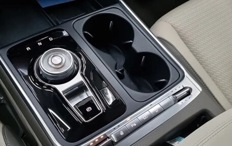 KIA Carnival, 2025 год, 6 100 000 рублей, 13 фотография