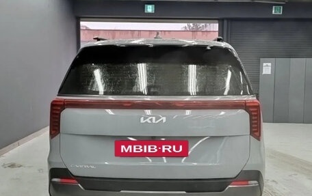 KIA Carnival, 2025 год, 6 100 000 рублей, 4 фотография