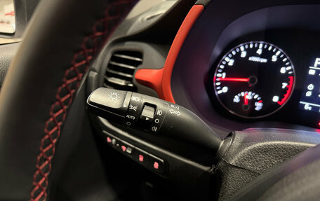 KIA Rio IV, 2021 год, 1 890 000 рублей, 15 фотография