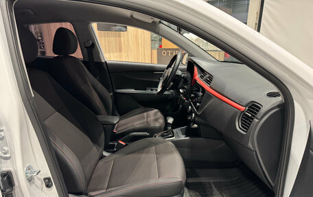 KIA Rio IV, 2021 год, 1 890 000 рублей, 28 фотография