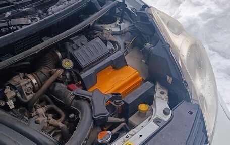 Nissan Note II рестайлинг, 2011 год, 700 000 рублей, 9 фотография