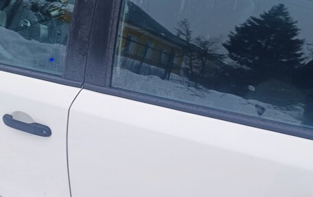 Nissan Note II рестайлинг, 2011 год, 700 000 рублей, 11 фотография