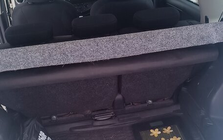 Nissan Note II рестайлинг, 2011 год, 700 000 рублей, 22 фотография