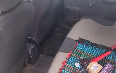 Nissan Note II рестайлинг, 2011 год, 700 000 рублей, 24 фотография