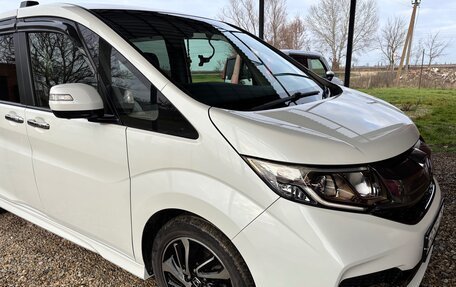 Honda Stepwgn IV, 2016 год, 2 250 000 рублей, 5 фотография