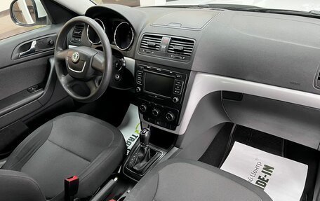 Skoda Yeti I рестайлинг, 2013 год, 1 345 000 рублей, 14 фотография