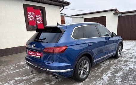 Volkswagen Touareg III, 2019 год, 4 650 000 рублей, 5 фотография