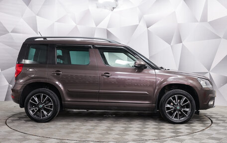 Skoda Yeti I рестайлинг, 2017 год, 1 393 000 рублей, 6 фотография