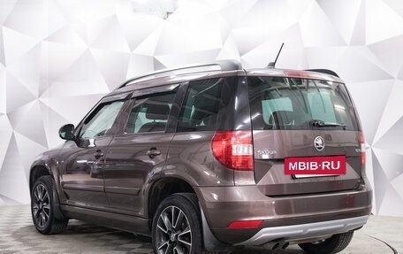 Skoda Yeti I рестайлинг, 2017 год, 1 393 000 рублей, 3 фотография