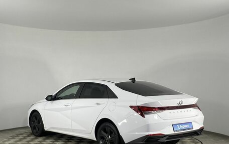 Hyundai Elantra, 2021 год, 1 850 000 рублей, 7 фотография