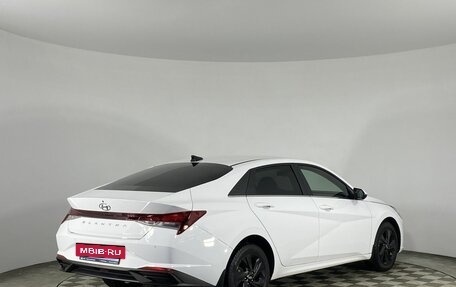 Hyundai Elantra, 2021 год, 1 850 000 рублей, 6 фотография