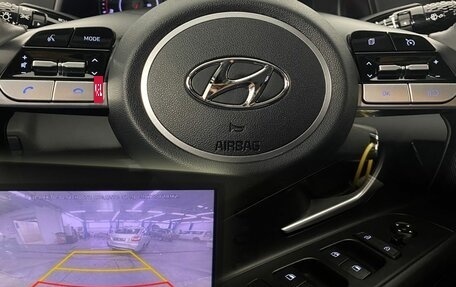 Hyundai Elantra, 2021 год, 1 850 000 рублей, 19 фотография