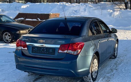 Chevrolet Cruze II, 2014 год, 820 000 рублей, 4 фотография
