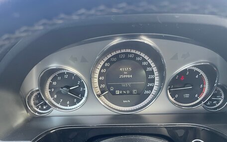 Mercedes-Benz E-Класс, 2009 год, 1 300 000 рублей, 5 фотография