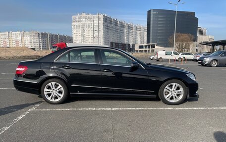 Mercedes-Benz E-Класс, 2009 год, 1 300 000 рублей, 11 фотография