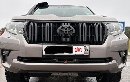 Toyota Land Cruiser Prado 150 рестайлинг 2, 2018 год, 5 300 000 рублей, 17 фотография