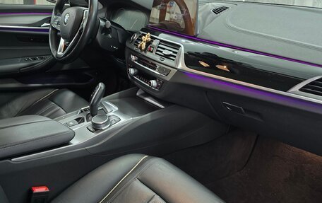 BMW 5 серия, 2019 год, 3 600 000 рублей, 22 фотография