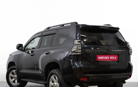 Toyota Land Cruiser Prado 150 рестайлинг 2, 2012 год, 2 799 000 рублей, 6 фотография