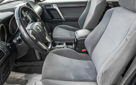 Toyota Land Cruiser Prado 150 рестайлинг 2, 2012 год, 2 799 000 рублей, 10 фотография