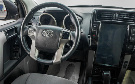 Toyota Land Cruiser Prado 150 рестайлинг 2, 2012 год, 2 799 000 рублей, 16 фотография
