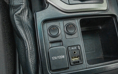 Toyota Land Cruiser Prado 150 рестайлинг 2, 2012 год, 2 799 000 рублей, 21 фотография