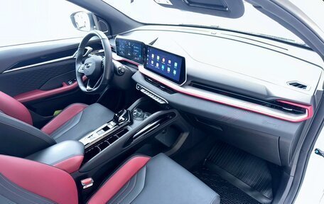 Geely Coolray I, 2024 год, 2 250 000 рублей, 31 фотография