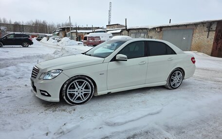 Mercedes-Benz E-Класс, 2010 год, 1 320 000 рублей, 4 фотография